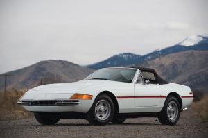 Ferrari 365 GTB/4 Daytona Spyder White 1971 года